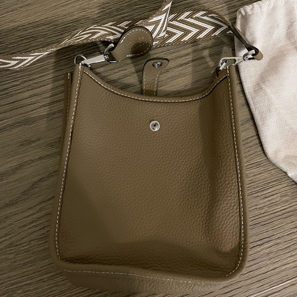 H Bag - Picture 2 of 4